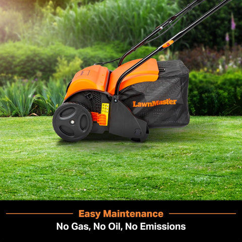 LawnMaster GV1212B en uso en jardín, mejora la salud del césped