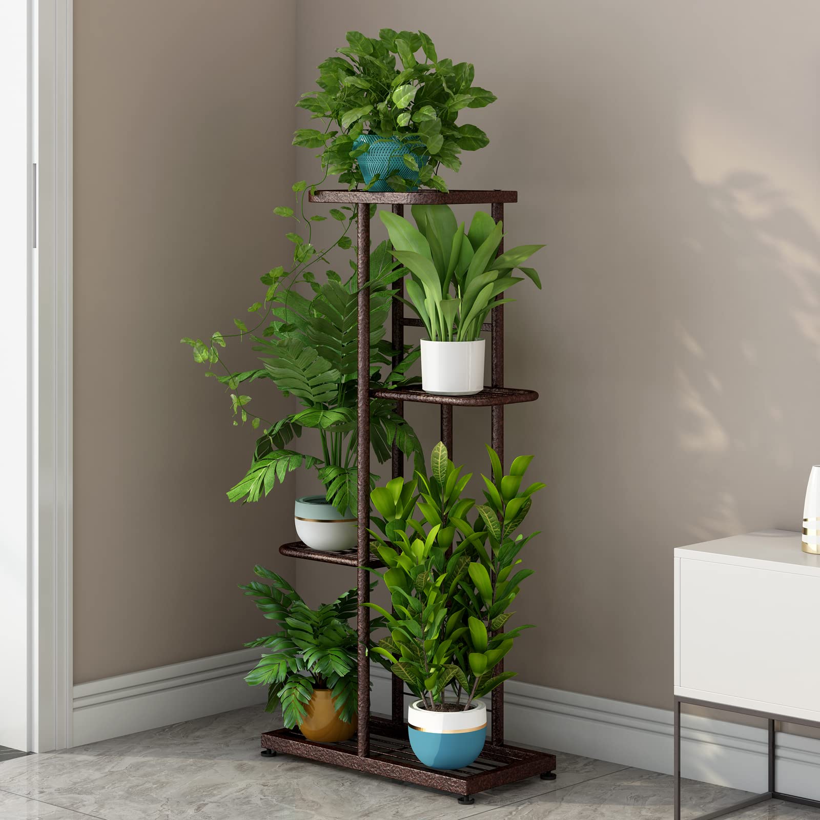 LINZINAR en uso interior con macetas mostrando organización eficiente