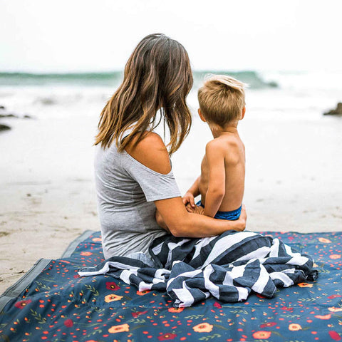 Little Unicorn manta en playa, superficie seca y protegida