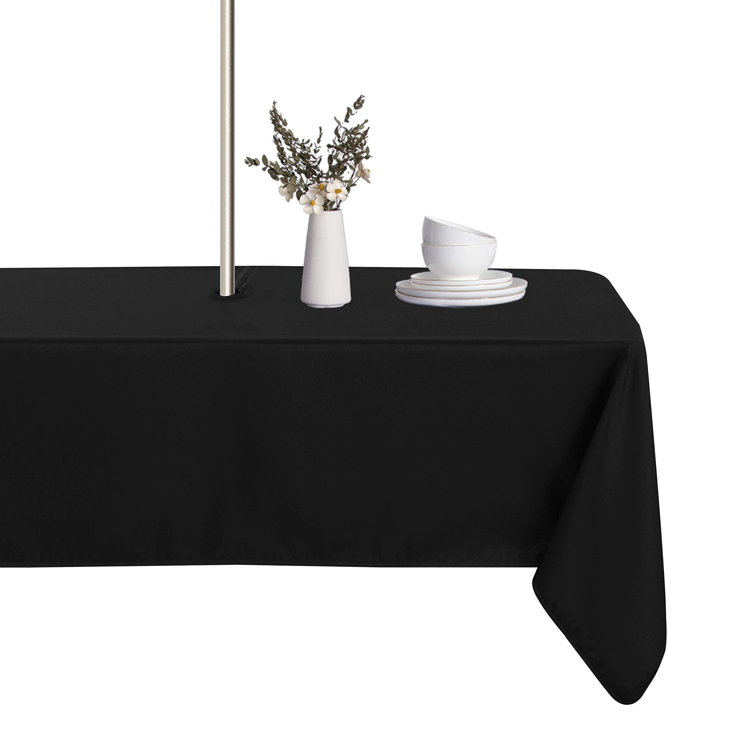 LUSHVIDA mantel frontal en negro mostrando cobertura y elegancia