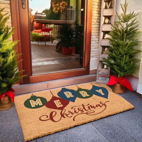 LuxUrux felpudo frontal navideño mostrando bienvenida y protección