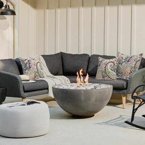 LVTXIII conjunto colocado en terraza para inspiración decorativa