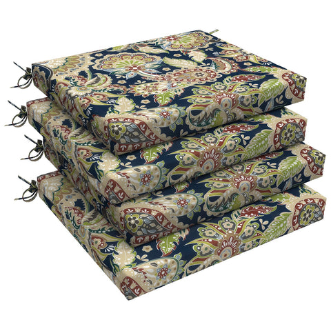 LVTXIII vista frontal del pack de cuatro cojines paisley zafiro, aspecto elegante
