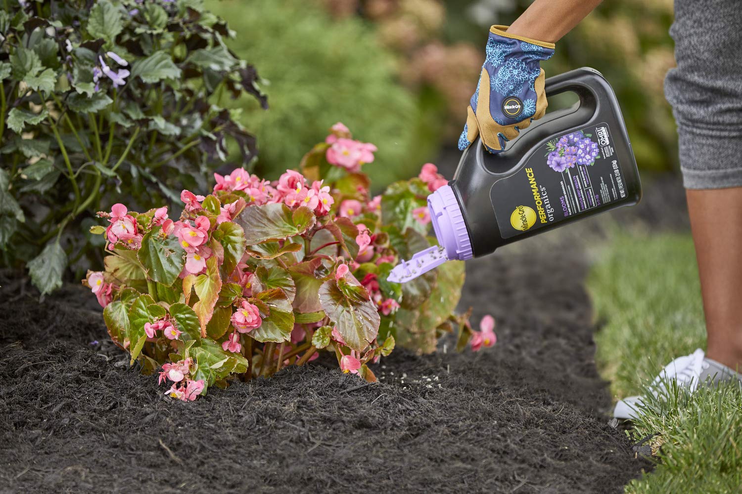 Miracle-Gro etiqueta con instrucciones y nutrientes para aplicar seguro