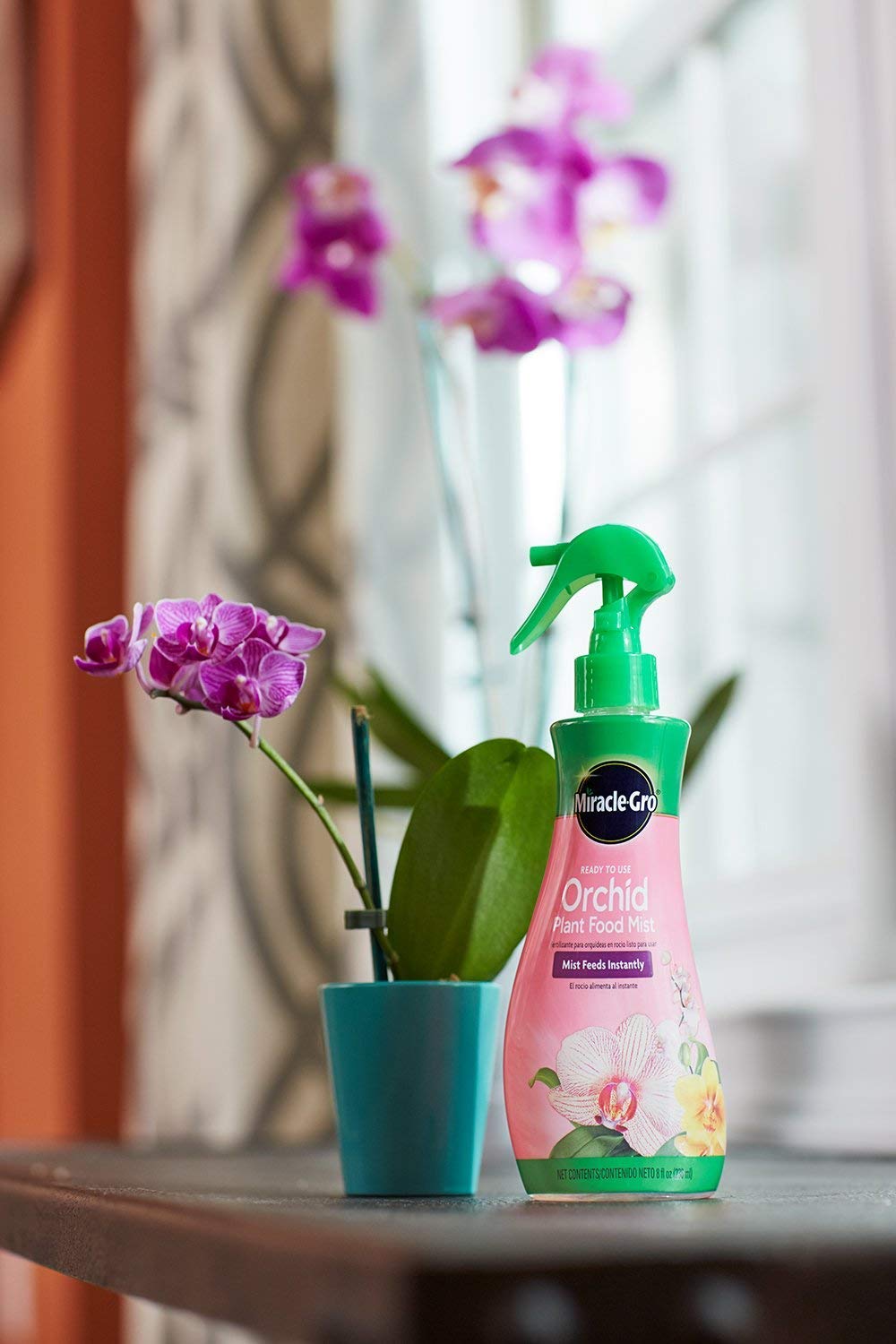 Miracle-Gro etiqueta con instrucciones claras para uso semanal seguro