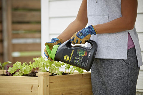 Miracle-Gro etiqueta con instrucciones claras y beneficios orgánicos