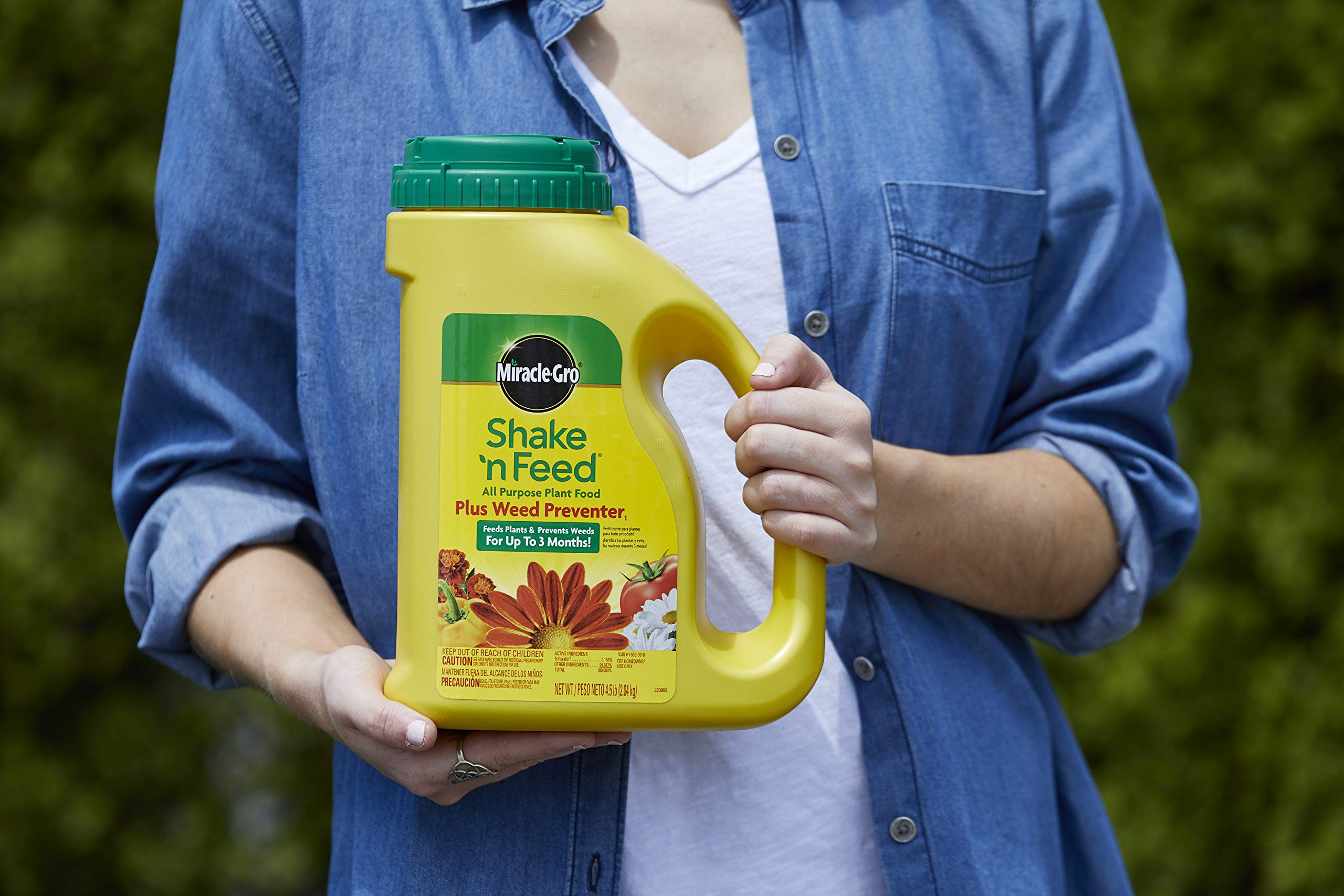 Miracle-Gro textura granular detallada que facilita aplicación uniforme