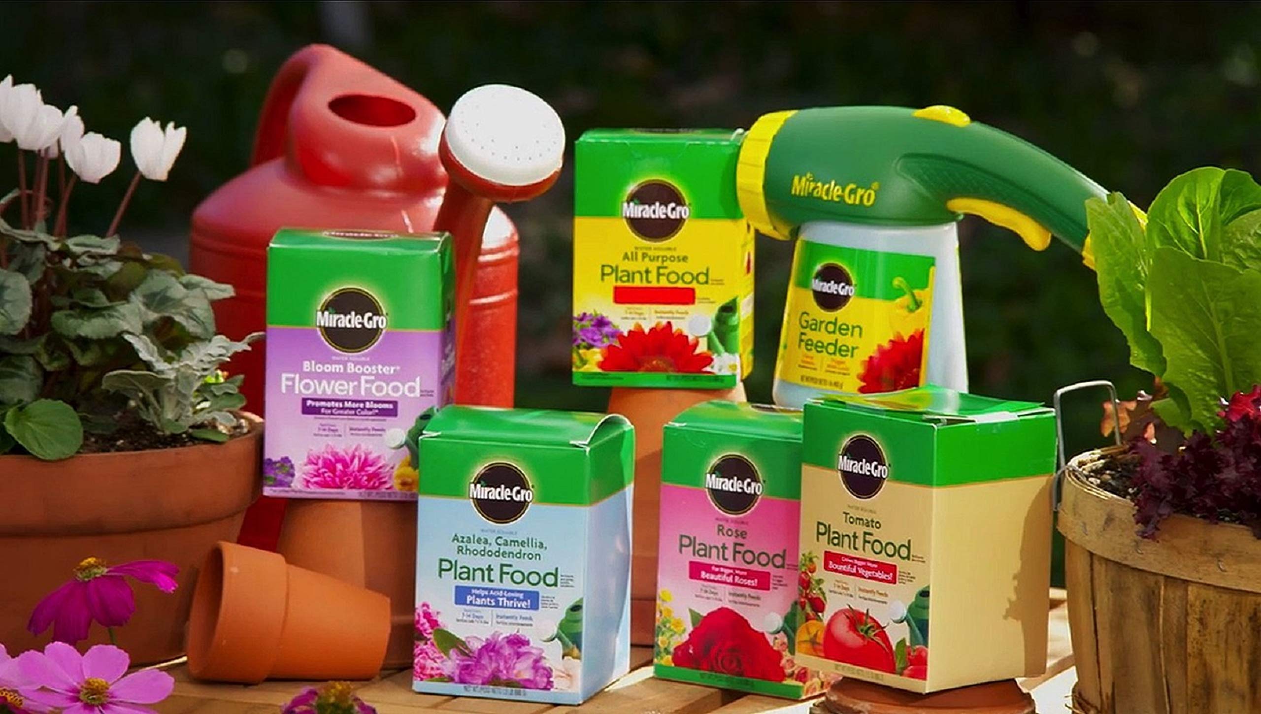 Miracle-Gro textura del polvo soluble, fácil disolución y dosificación