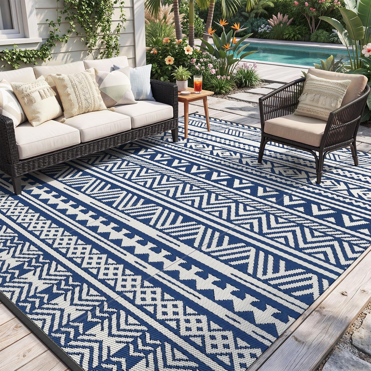 MontVoo alfombra exterior frontal mostrando diseño boho navy blue y protección