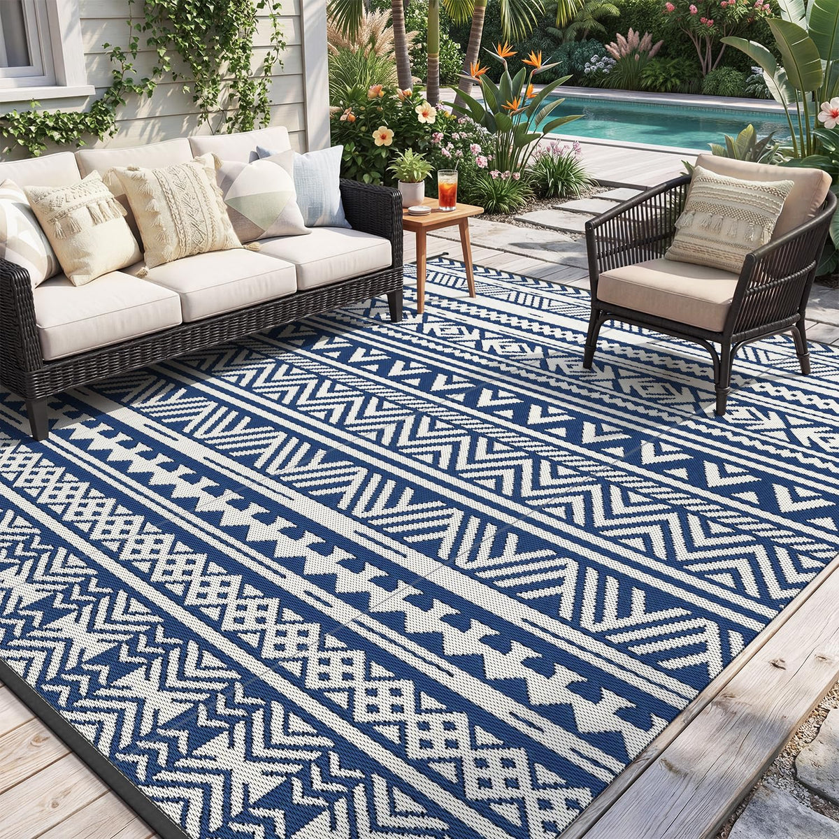 MontVoo alfombra exterior frontal mostrando diseño boho navy blue y protección