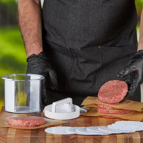 Mr. Bar-B-Q hamburguesas en frigorífico apiladas listas para cocinar