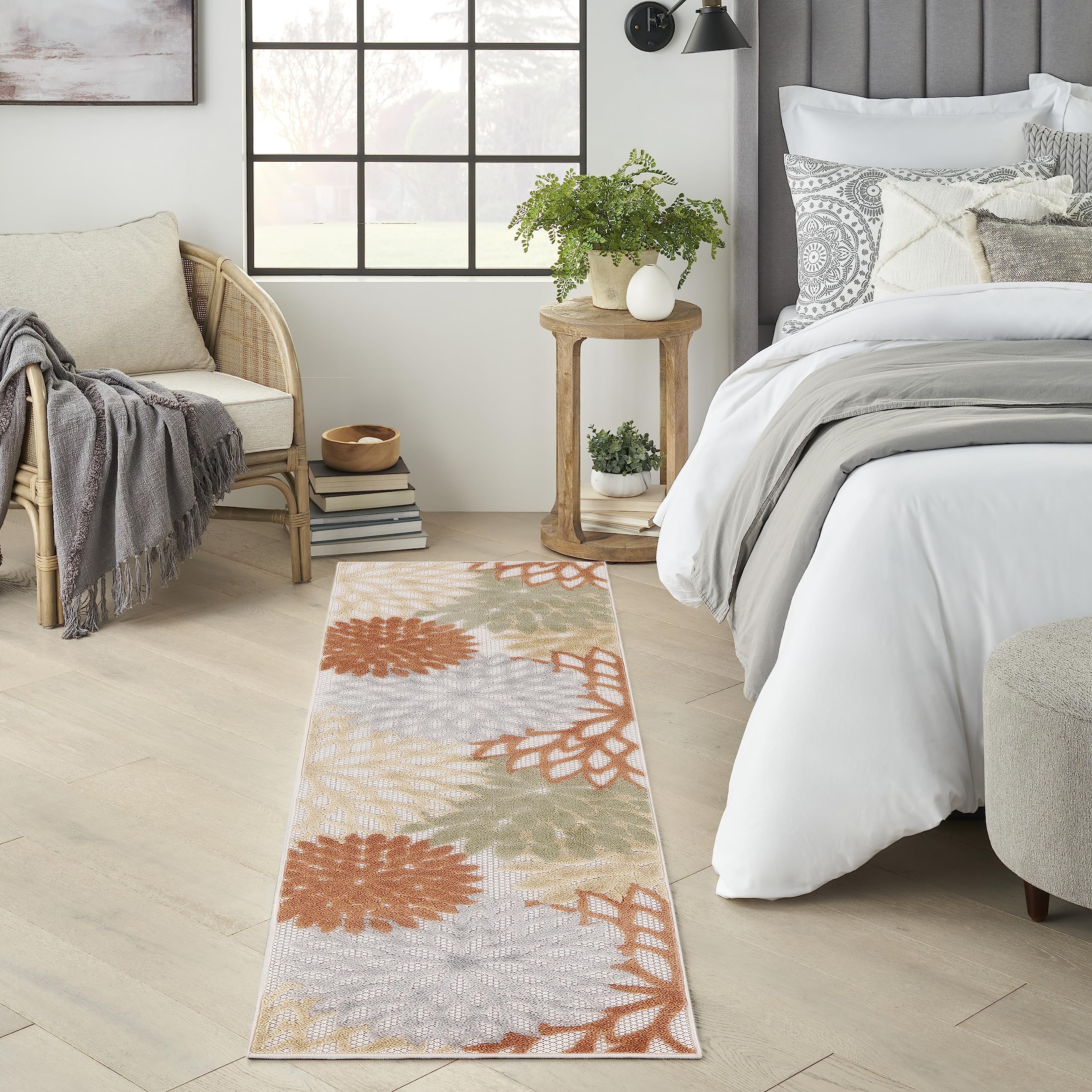Nourison Aloha vista frontal con colores marfil y flores resaltando diseño