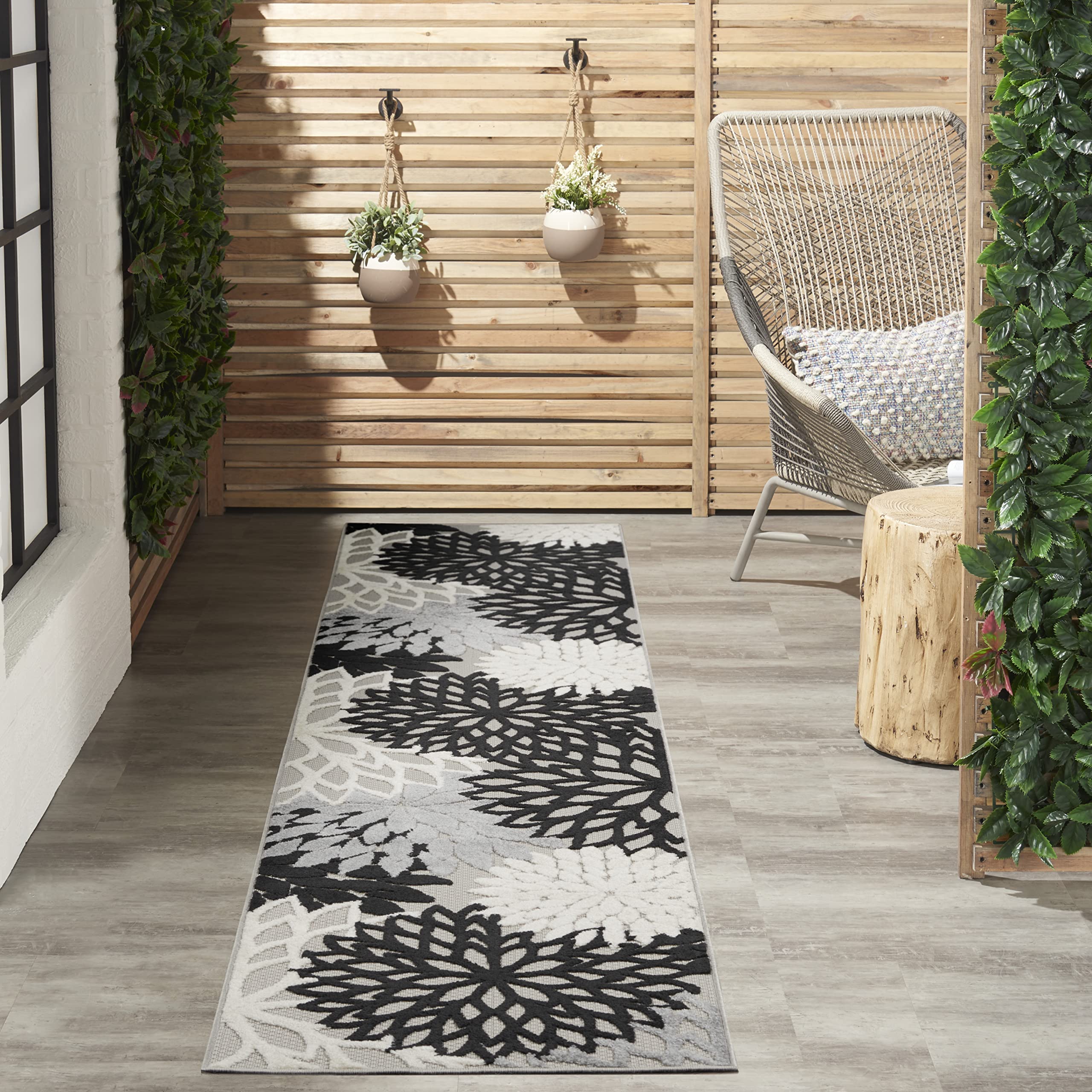 Nourison vista frontal de la alfombra Aloha, añade estilo instantáneo