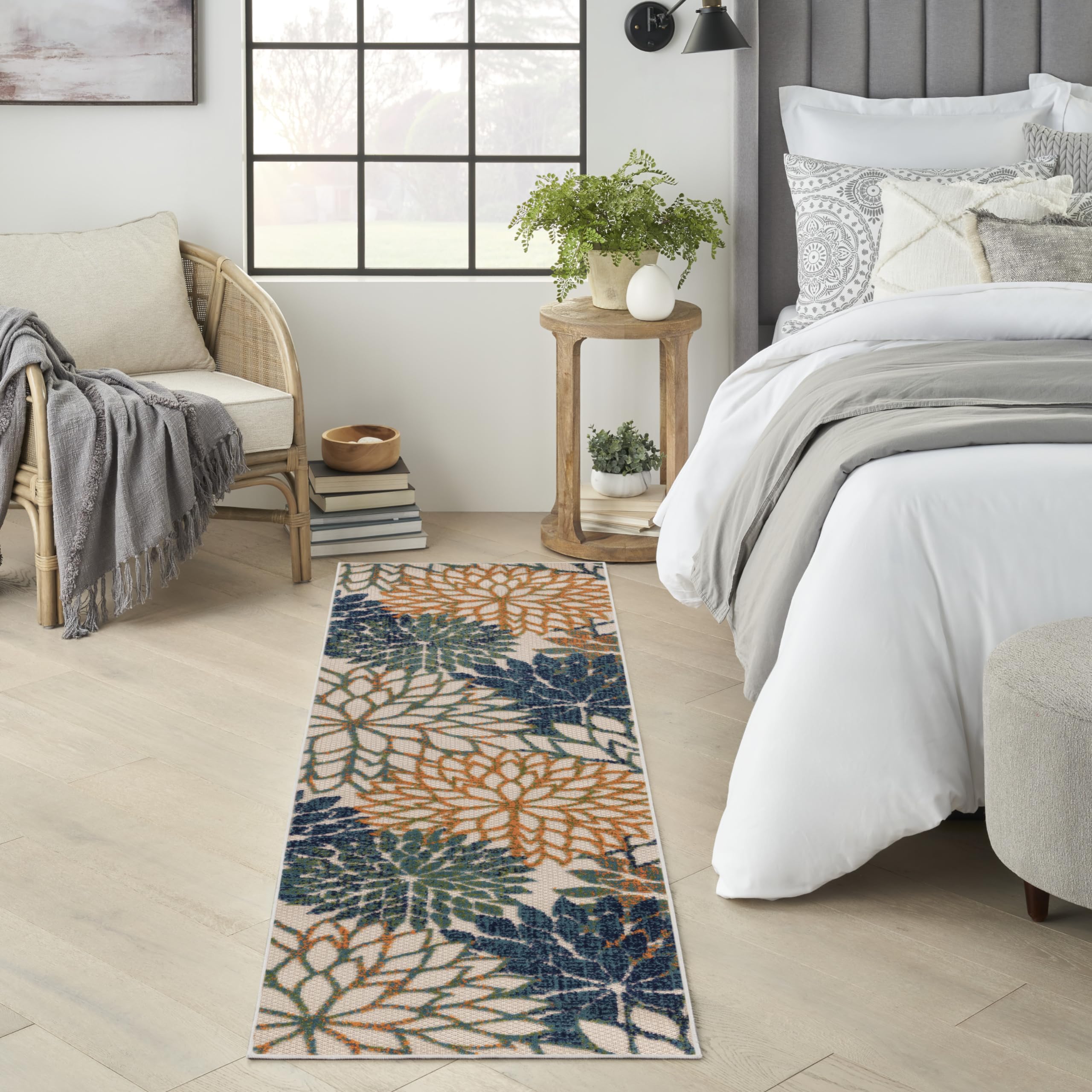 Nourison vista frontal de la alfombra Aloha, color y patrón llamativo