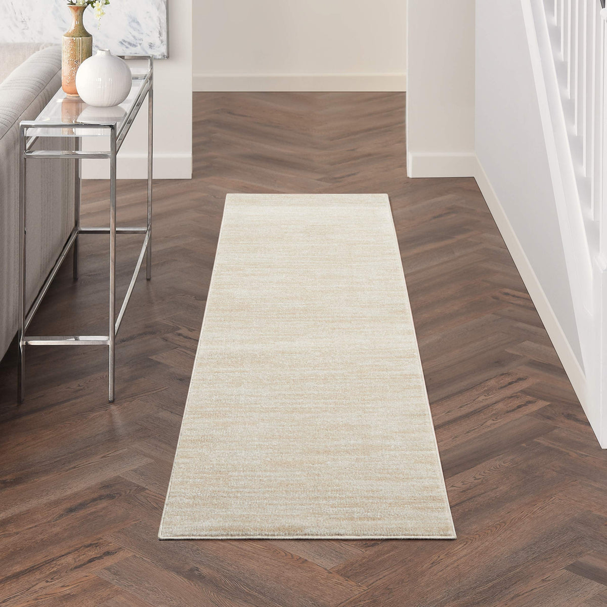 Nourison vista frontal del runner ivory beige, elegante y resistente