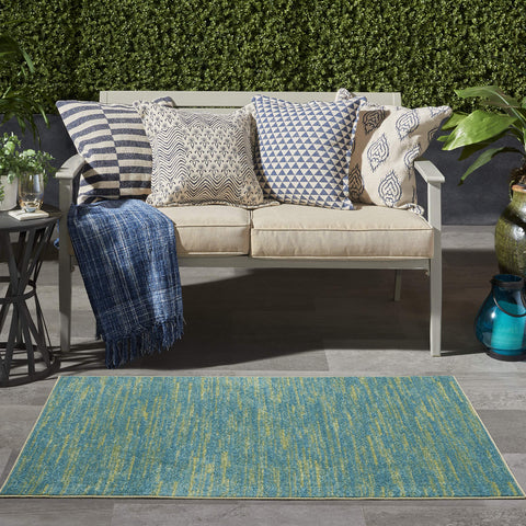 Nourison detalle de textura, tacto suave y pelo bajo durable