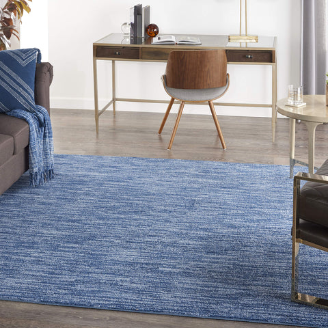 Nourison vista frontal alfombra azul marino, aspecto elegante y resistente
