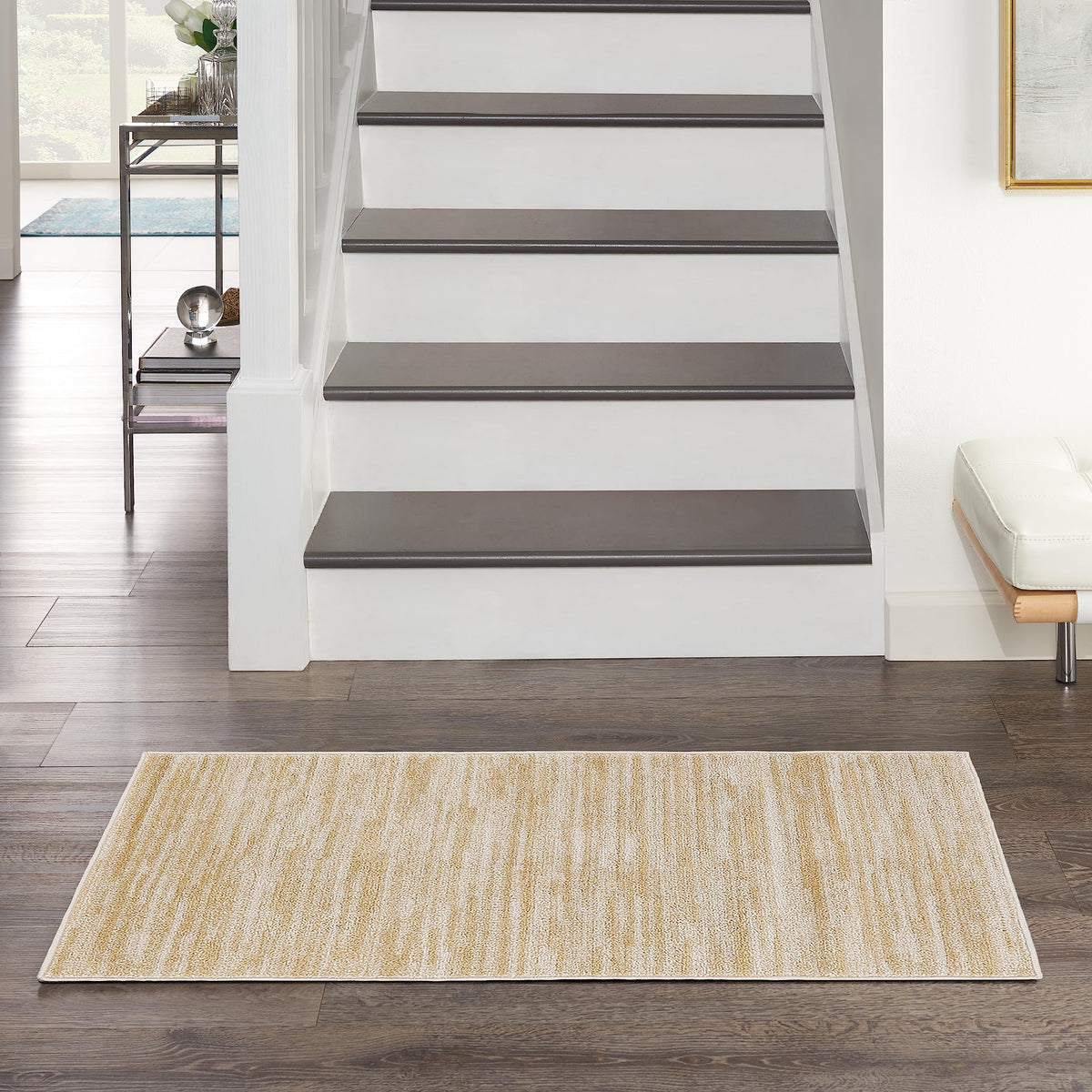 Nourison vista frontal de la alfombra Ivory Gold mostrando diseño y color