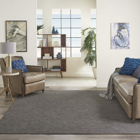 Nourison vista frontal de la alfombra Positano carbón, aspecto neutro y elegante