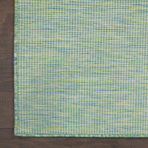 Nourison vista rasante que demuestra bajo relieve y paso seguro