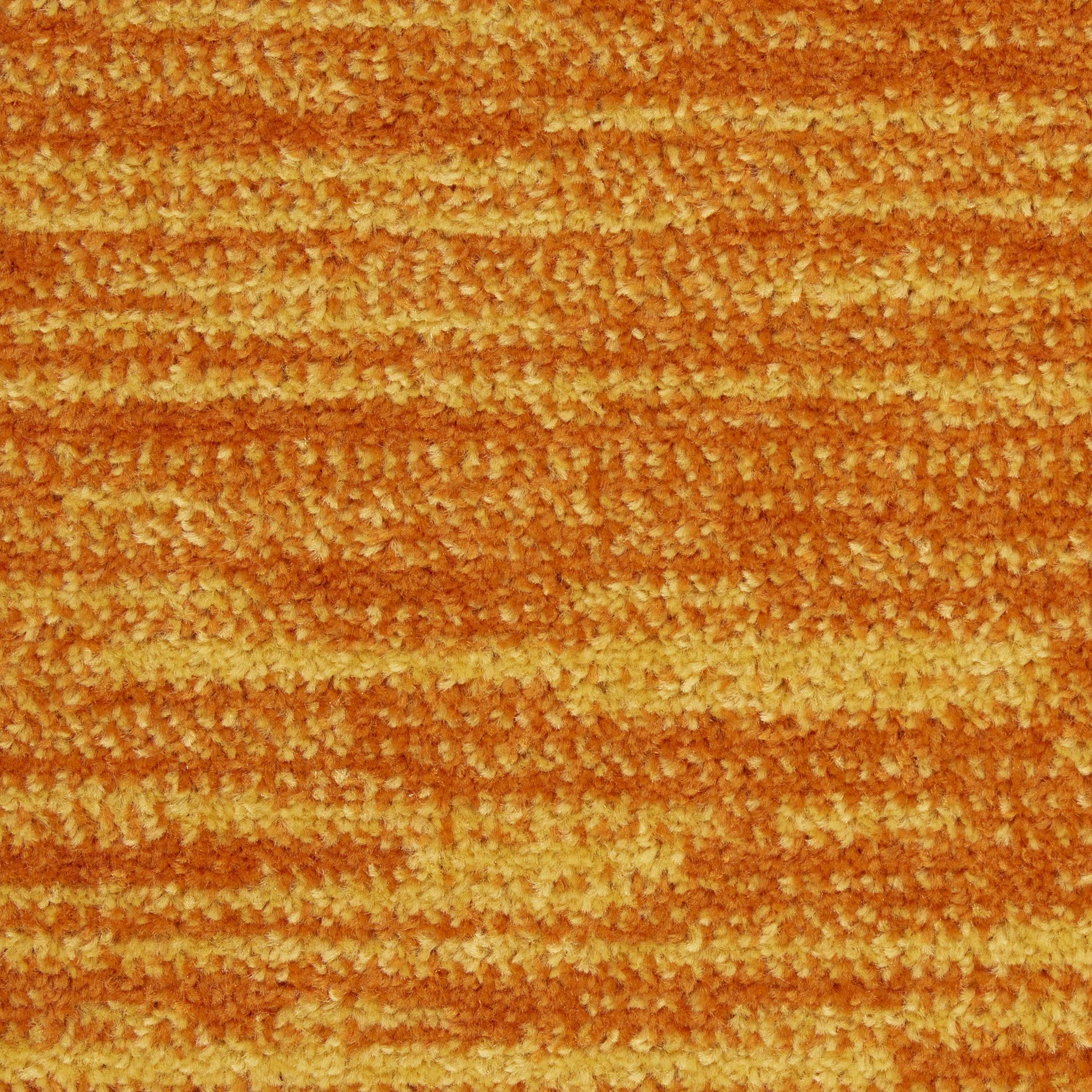 Nourison etiqueta con composición 100% polipropileno, resistencia y no-shedding