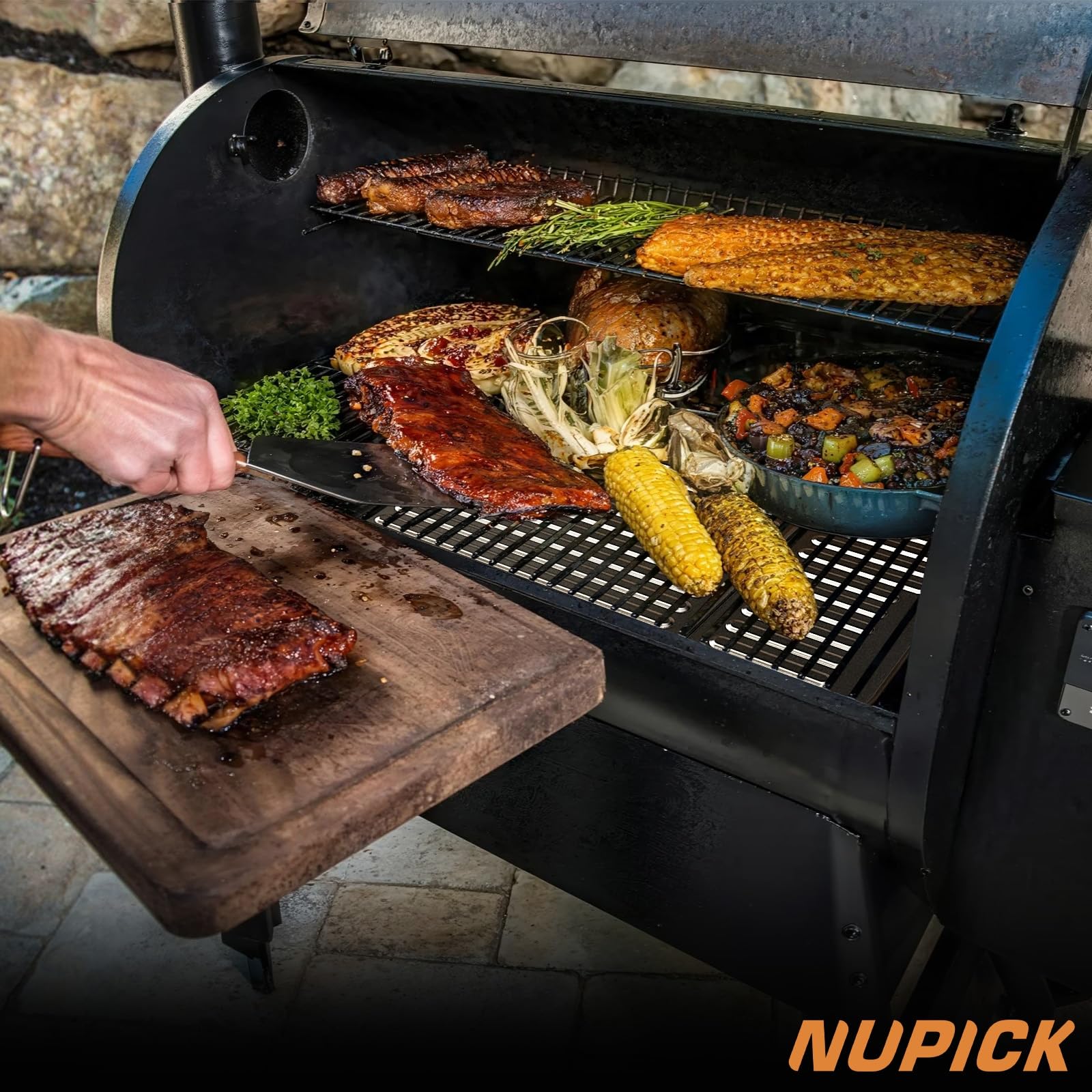 NUPICK bandeja en entorno exterior mostrando uso en parrillada