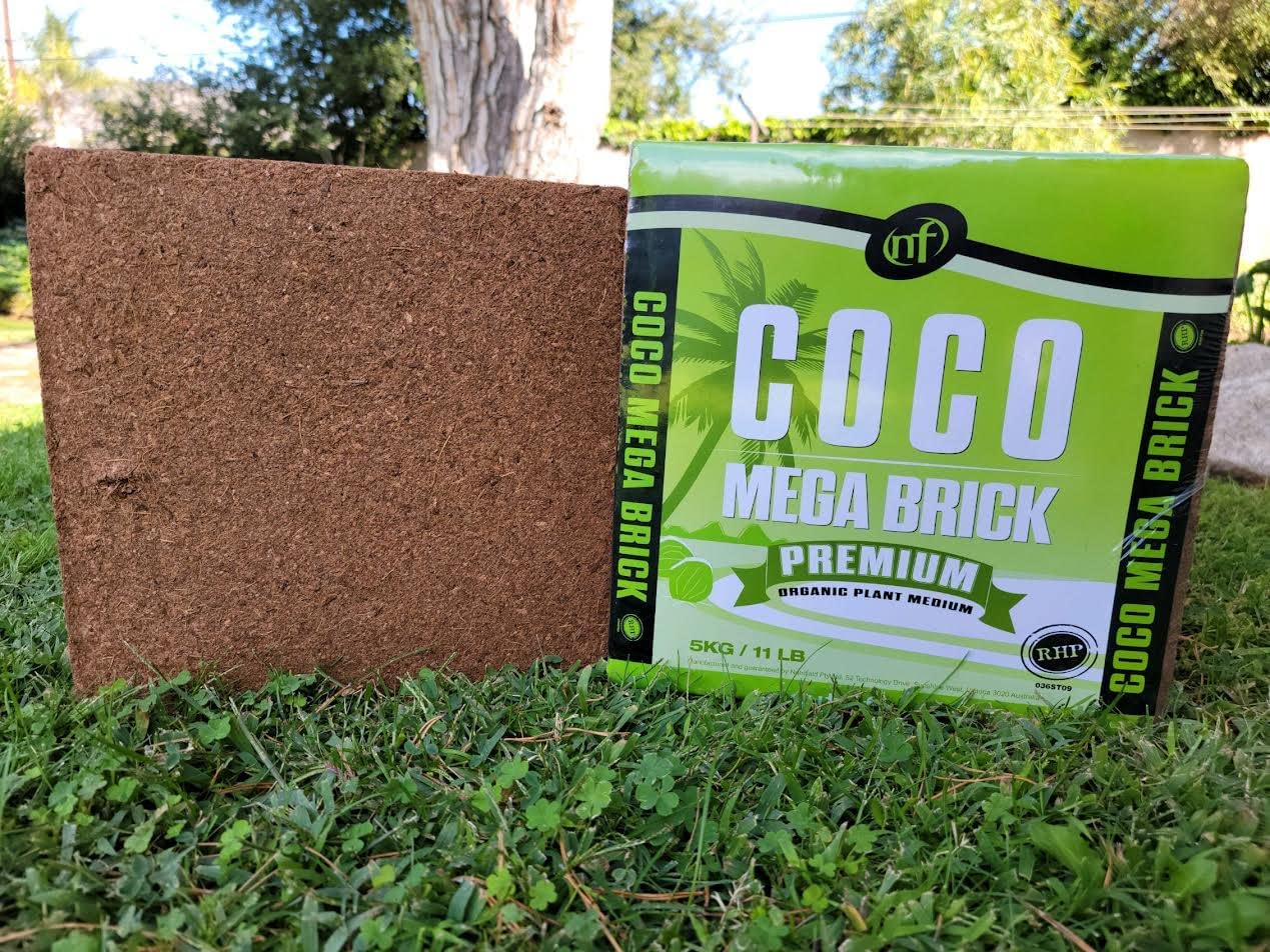 NUTRIFIELD sustrato en bandeja para sistemas hidropónicos eficientes