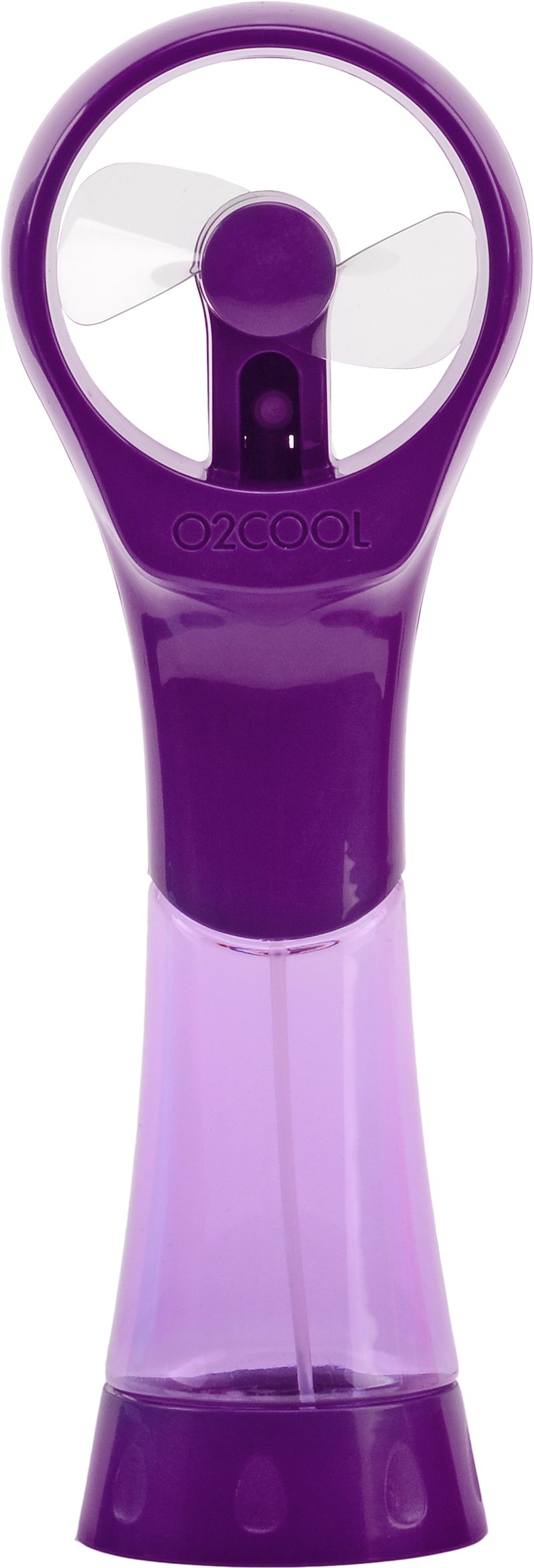 O2COOL ventilador en mano demostrándolo en uso y fácil transporte