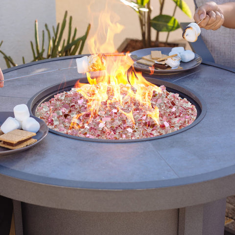 Onlyfire detalle de etiqueta que muestra marca y especificaciones