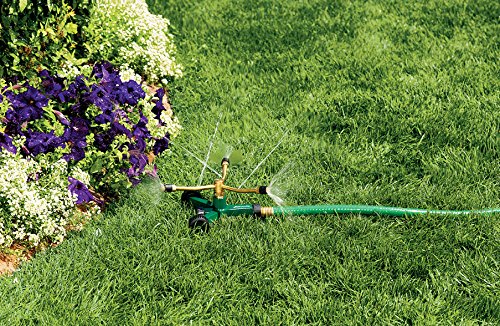 Orbit primer plano boquilla ajustable mostrando control de flujo