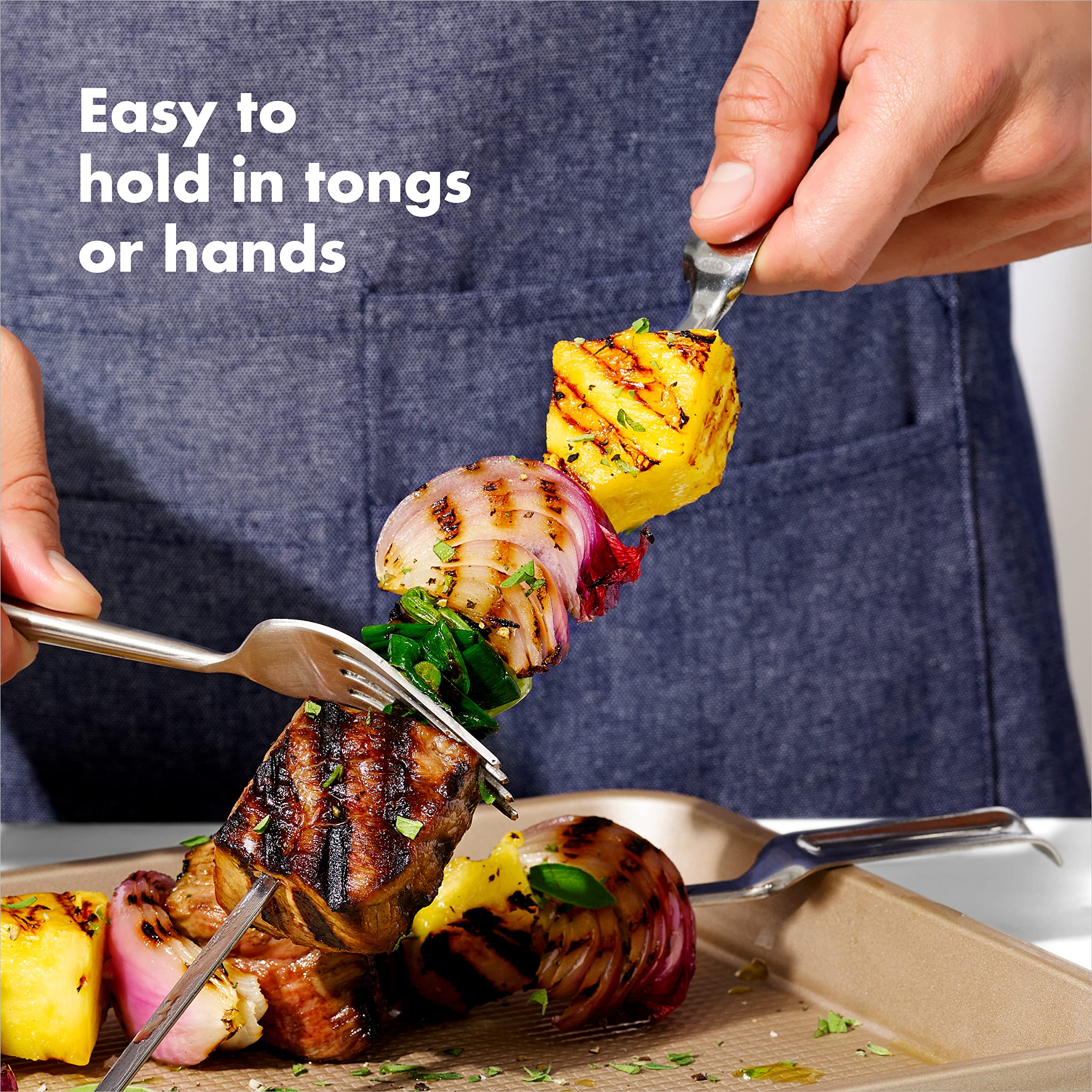 OXO mango con hendidura facilita deslizar alimentos al plato al servir