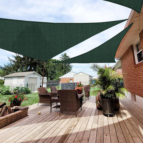 Patio Paradise vista frontal del toldo mostrando cobertura y sombra