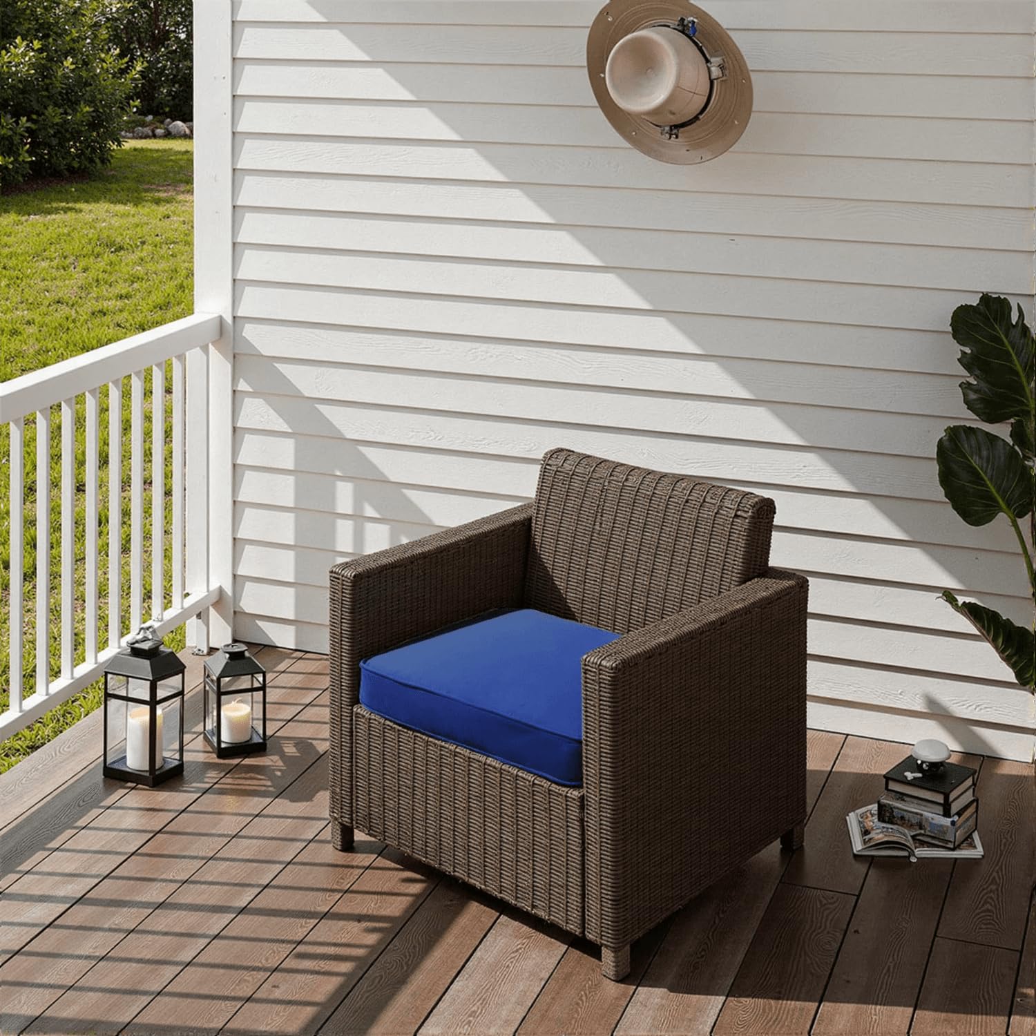 PatioGlow cojín junto a cinta métrica para visualizar tamaño real