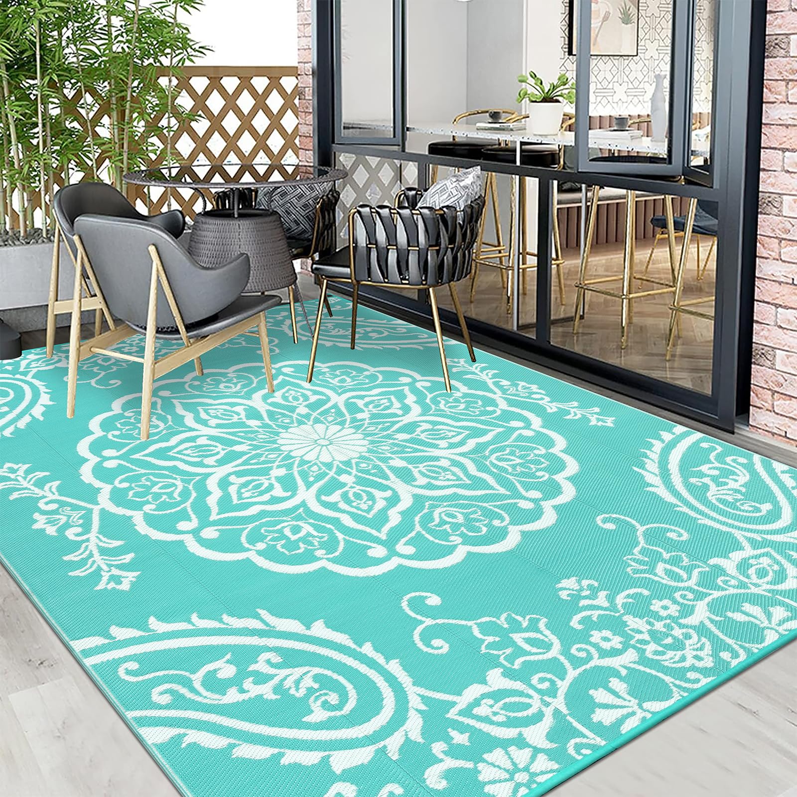 Pauwer alfombra junto a silla ilustra tamaño práctico para terraza o picnic