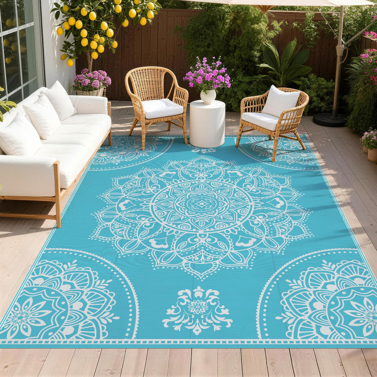 Pauwer alfombra frontal mostrando diseño floral turquesa y protección exterior