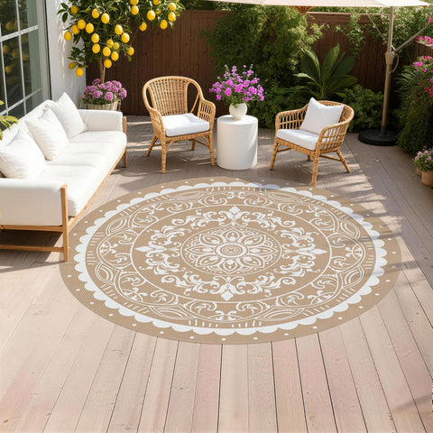 Pauwer vista frontal de la alfombra paisley marrón con diseño elegante