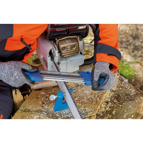 PFERD Chain Sharp CS-X mostrando las dos limas Classic Line incluidas y la lima de tope