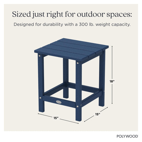 Polywood mesa junto a una silla para comparar tamaño y aprovechar espacios pequeños