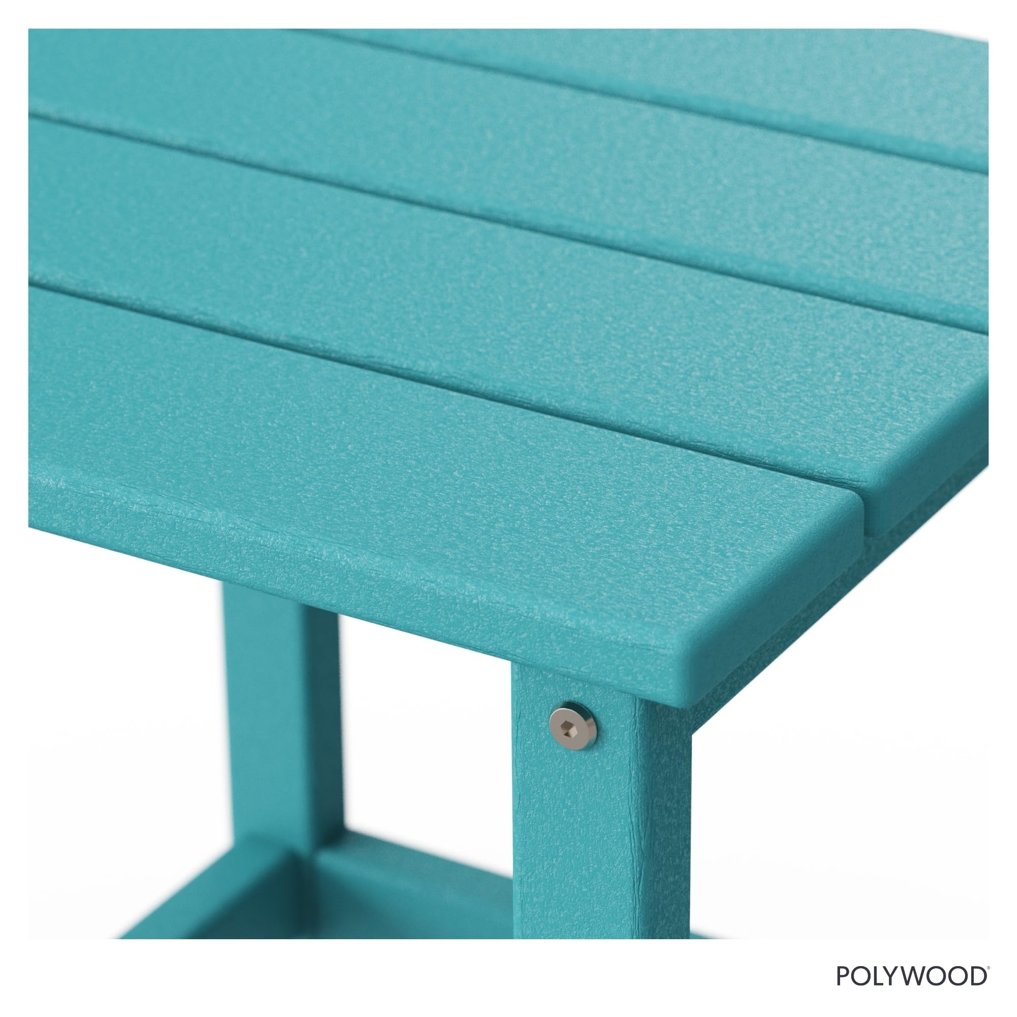 POLYWOOD mesa sosteniendo altavoz mostrando versatilidad