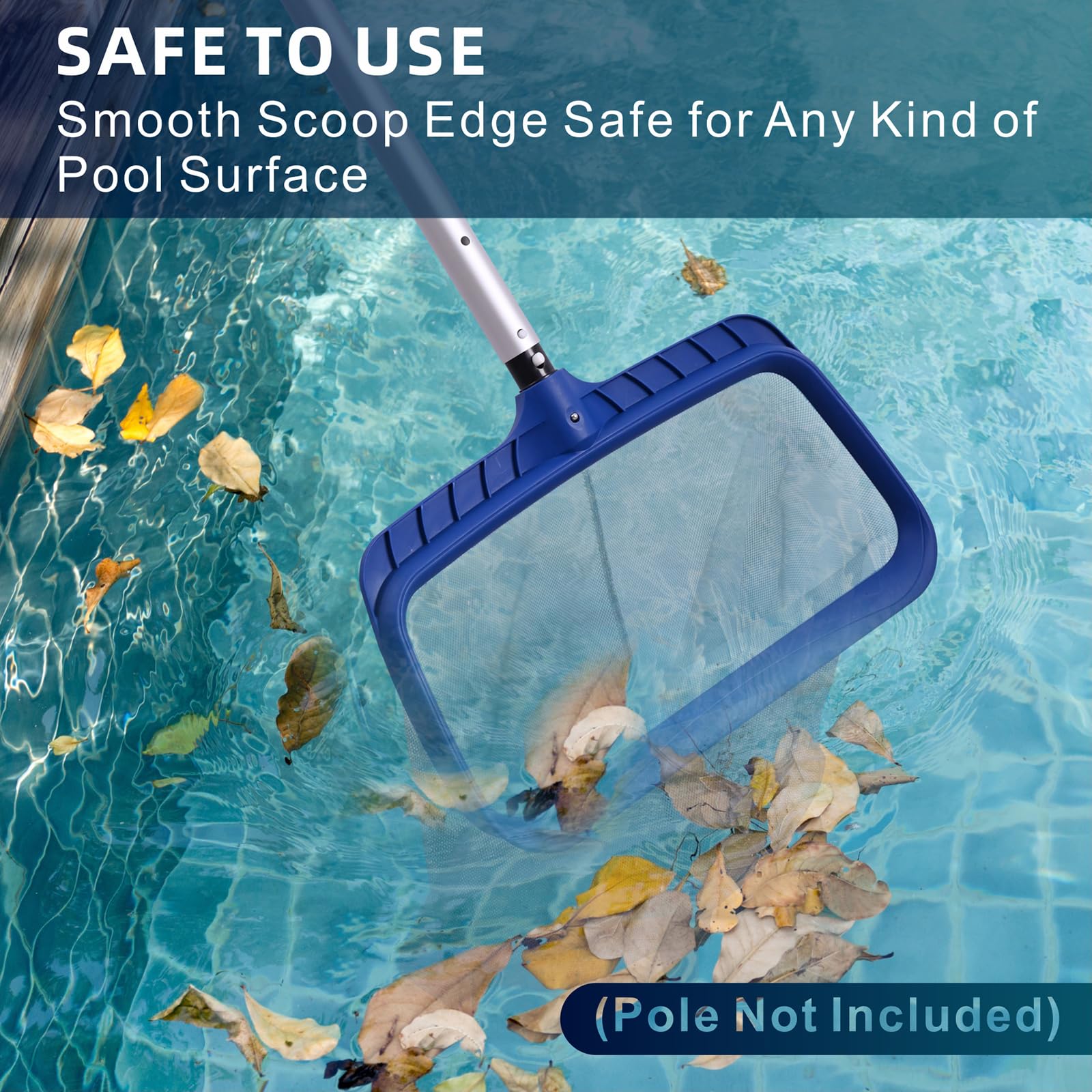 POOLAZA skimmer en uso en piscina demostrando tamaño y eficiencia