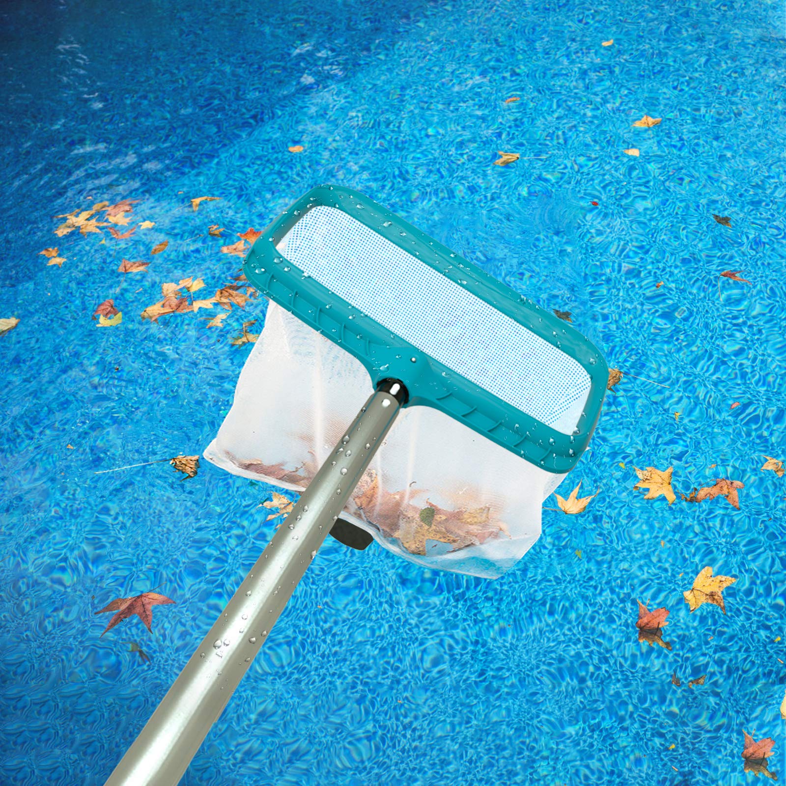 POOLWHALE ambiente de spa y piscina transmitiendo limpieza y mantenimiento fácil