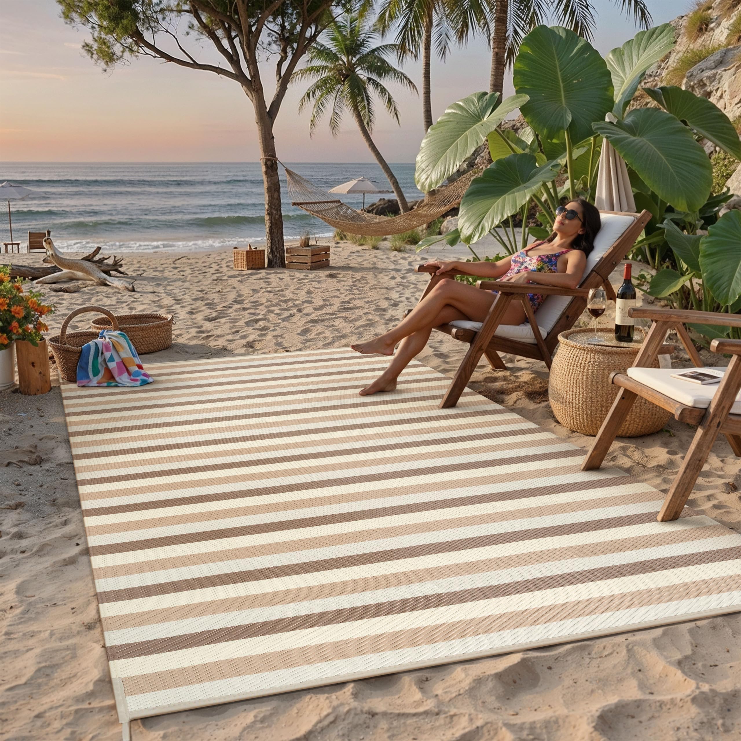 PureCozy alfombra en terraza con mesa resaltando uso práctico en exterior