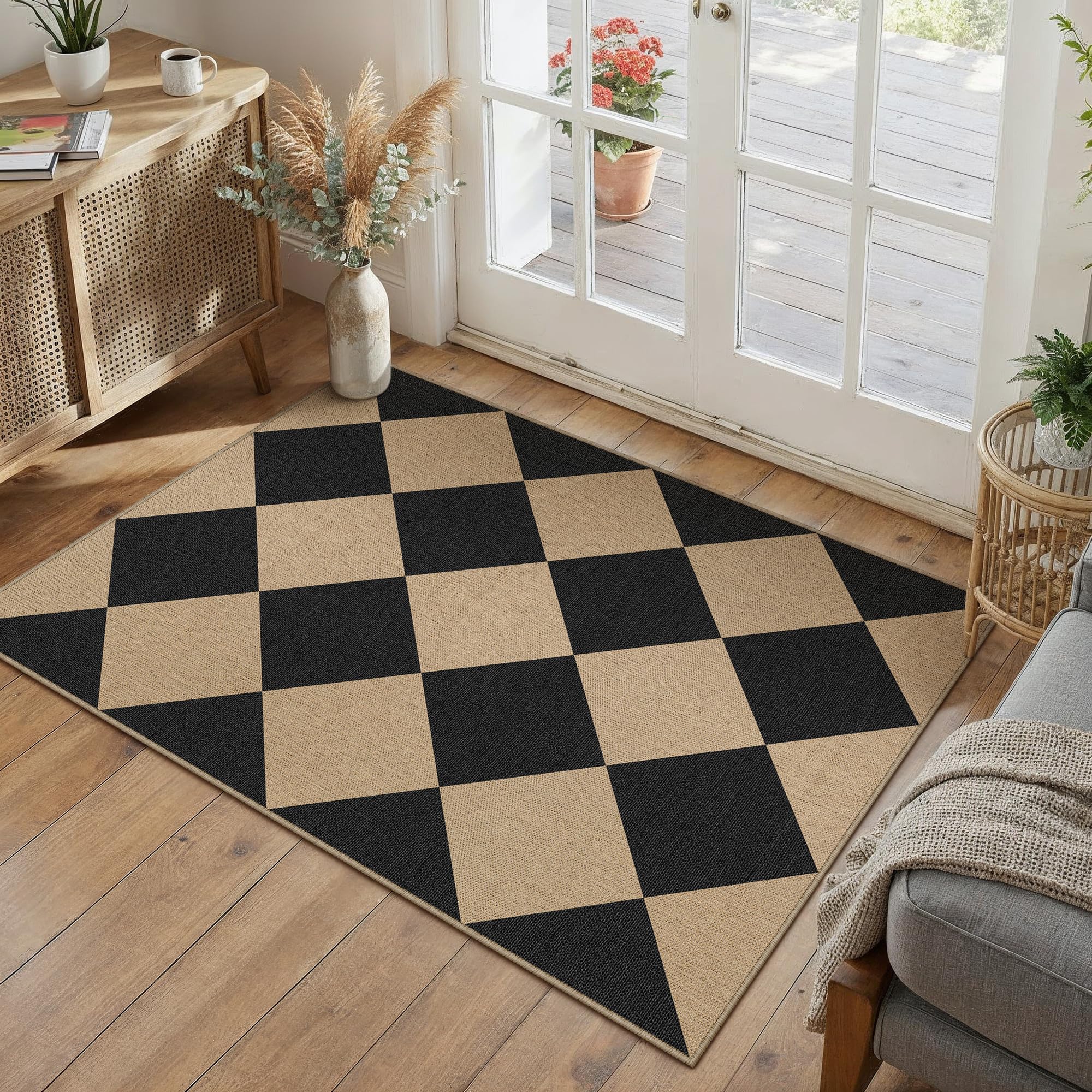 PureCozy vista frontal con cuadros negros, aporta estilo moderno
