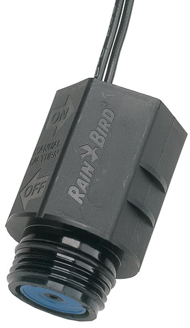 Rain Bird CPF100 junto a herramientas para comparar tamaño, facilita planificación