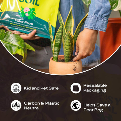 Cierre resellable de la bolsa Rosy Soil que mantiene la actividad microbiana y frescura