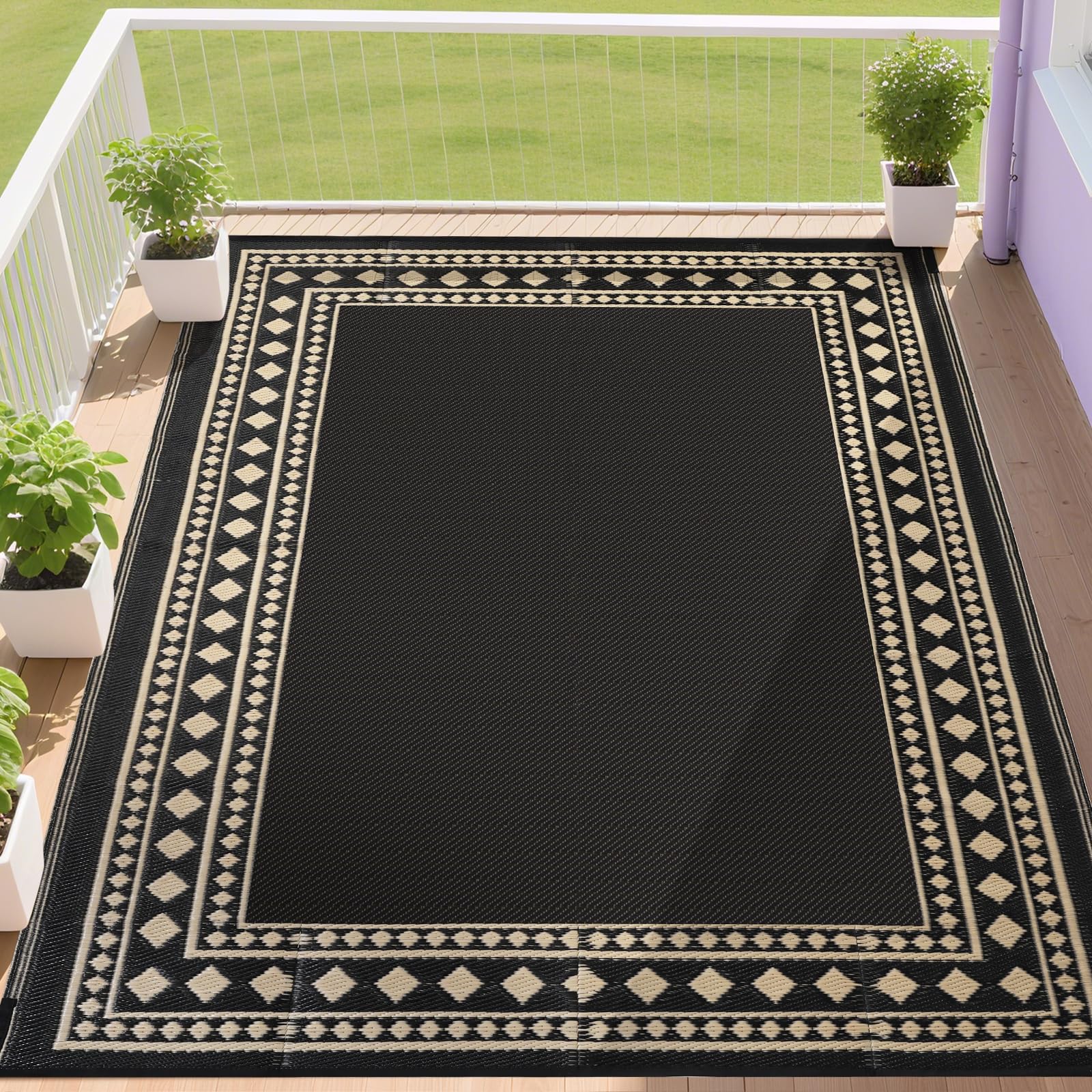 RURALITY alfombra frontal en patio muestra durabilidad y estilo