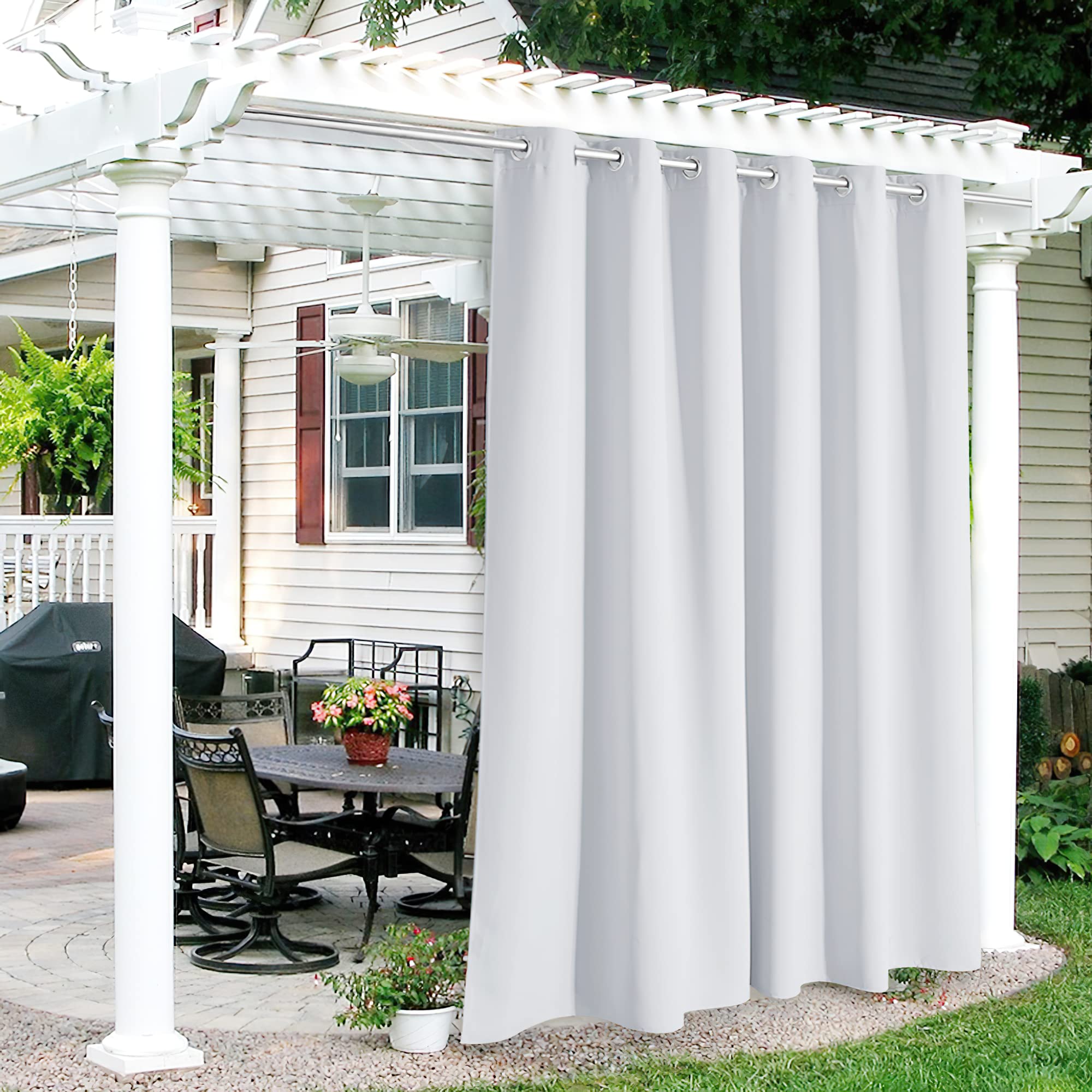 RYB HOME cortina exterior frontal mostrando estilo y sombra