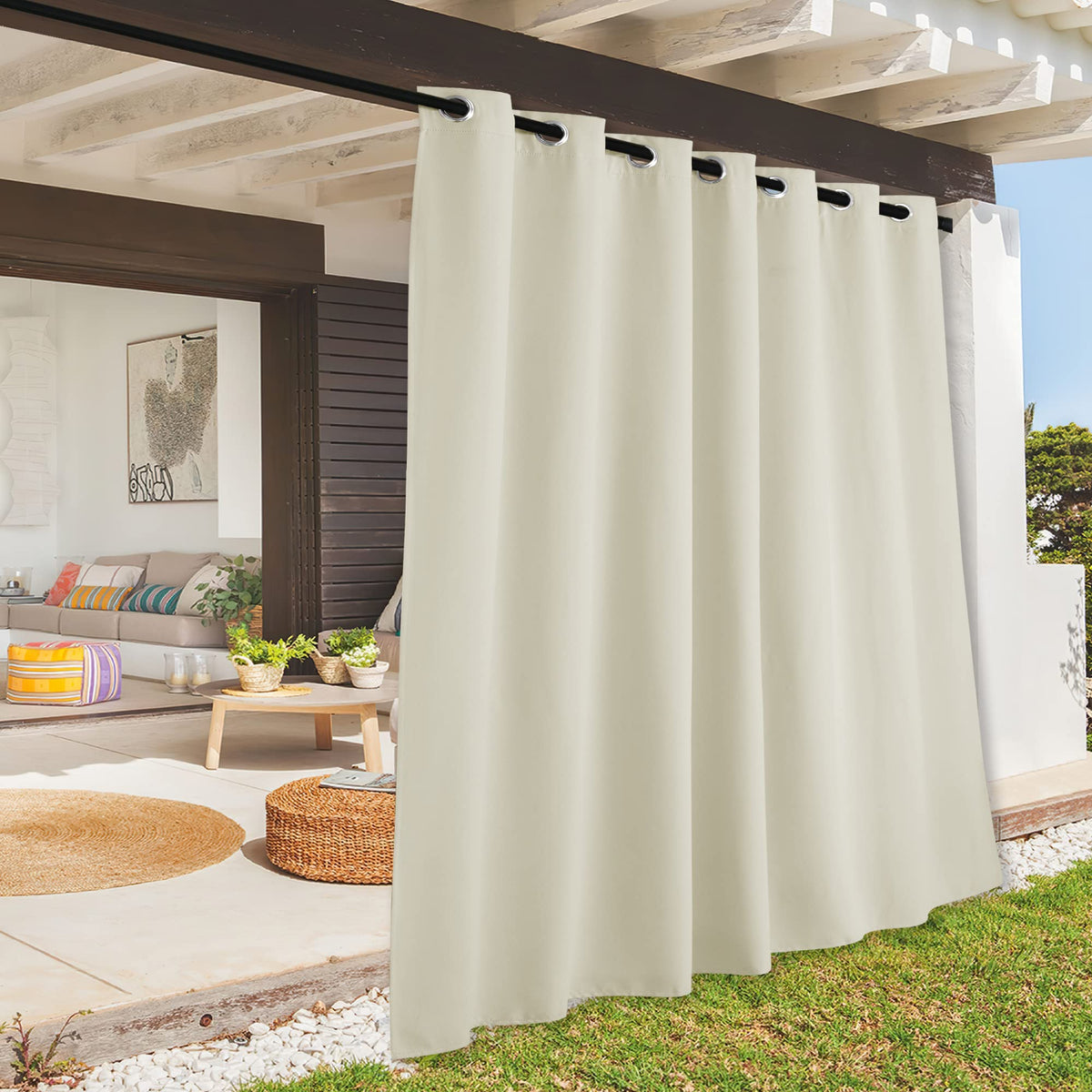 RYB HOME panel frontal exterior mostrando privacidad y estilo