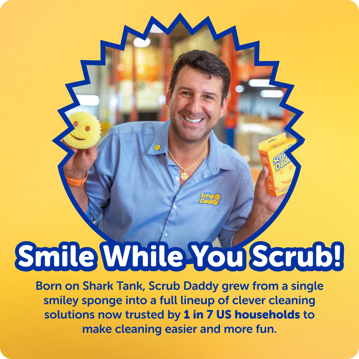 Scrub Daddy base con abrebotellas integrado como accesorio útil