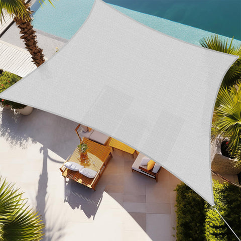 Shade&Beyond vista frontal del toldo rectangular gris que crea sombra amplia